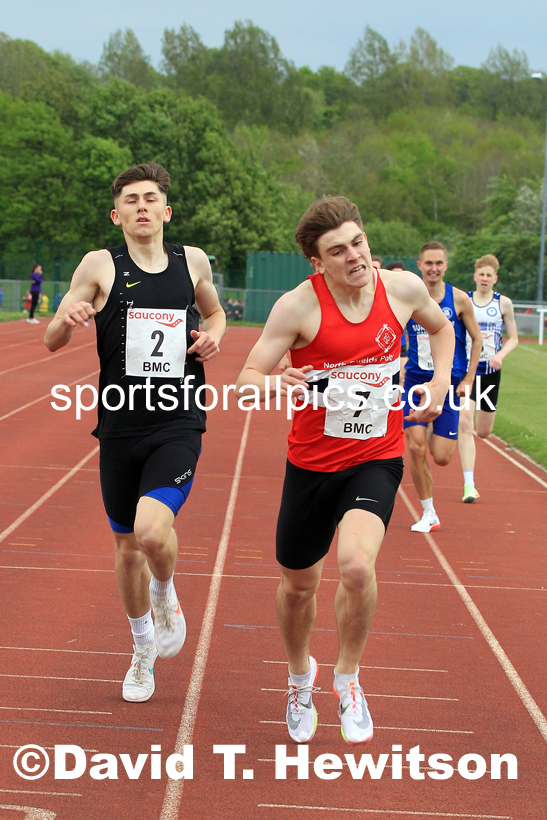 BMC 800 metres, Monday, May 9th, BMC Chester le Street, County Durham. Photo: David T. Hewitson/Sports for All Pics